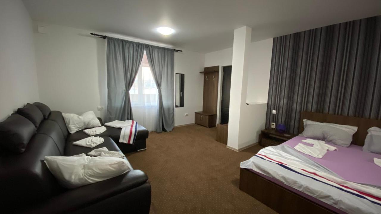 Casa Clau Cazare Orşova Exteriér fotografie