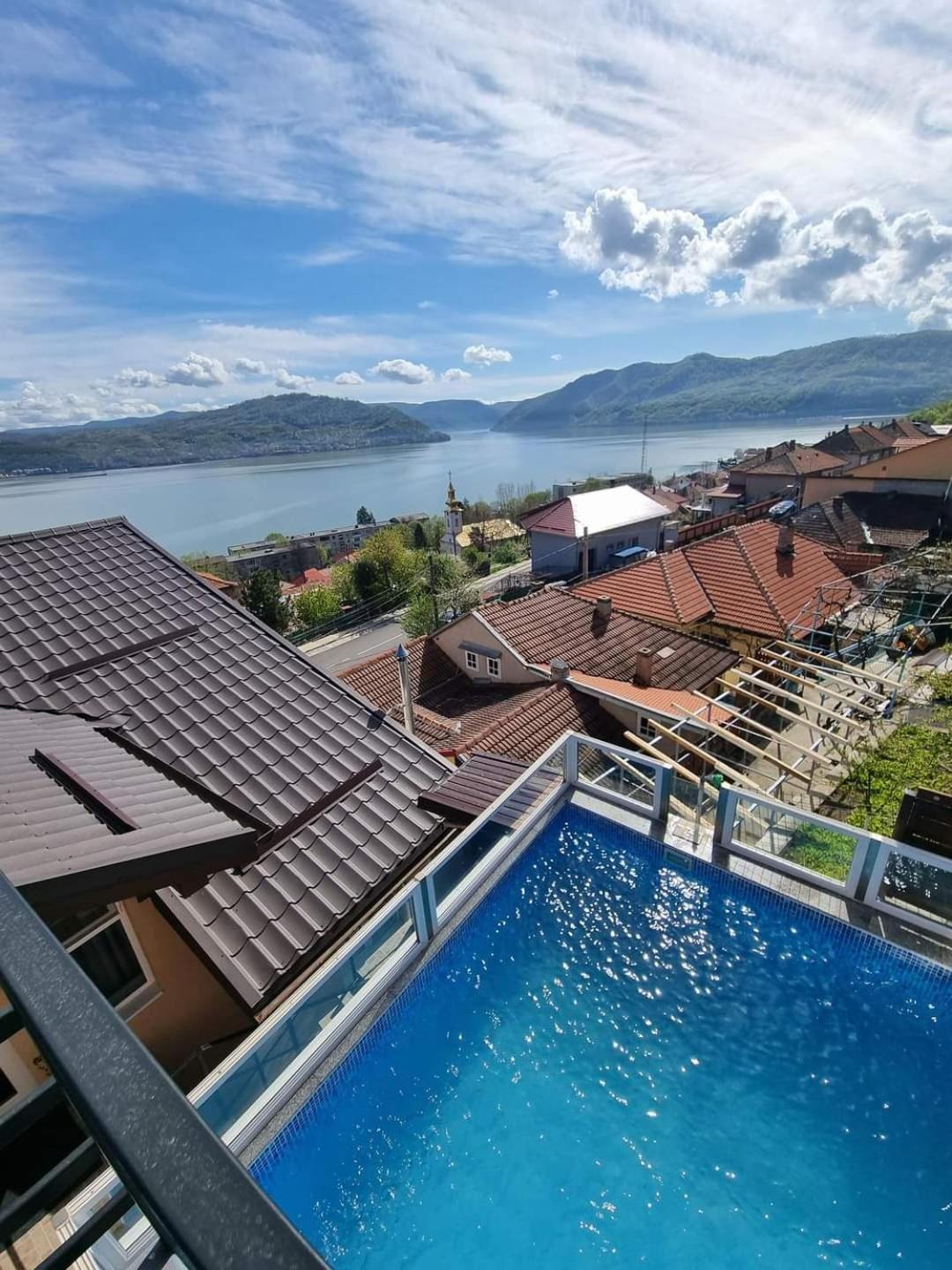 Casa Clau Cazare Orşova Exteriér fotografie